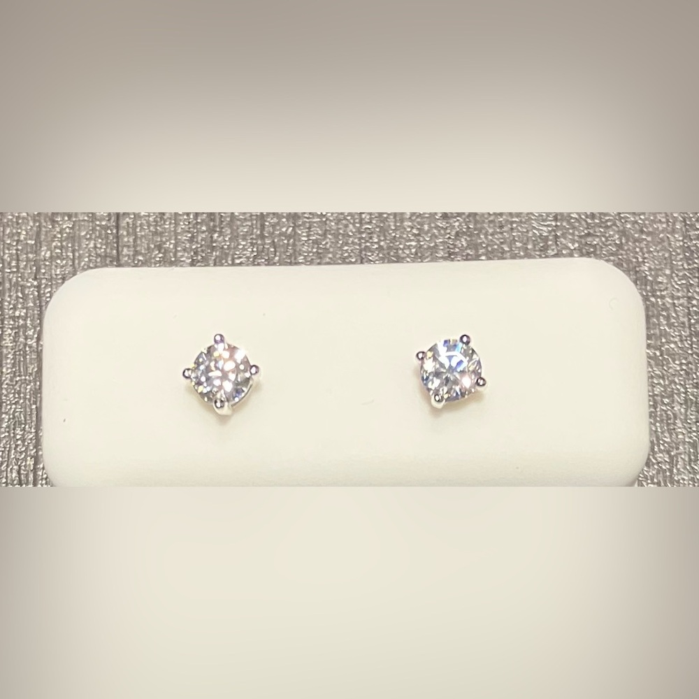 Moissanite Earrings 925 sterling silver